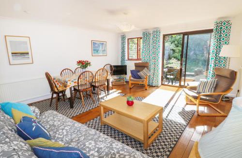 Totland Bay House | Fieldside