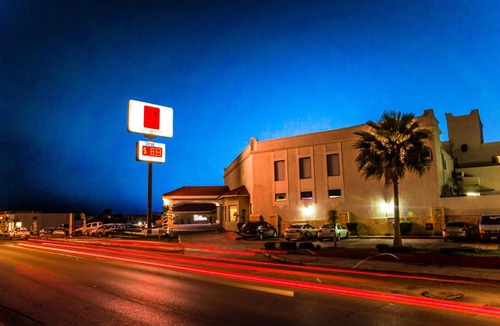 Monclova Hotel | Fiesta Inn Express Monclova