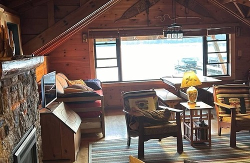 Boulder Junction Cabin | Fiesta on the Lake - The Lounge on Trout Lake