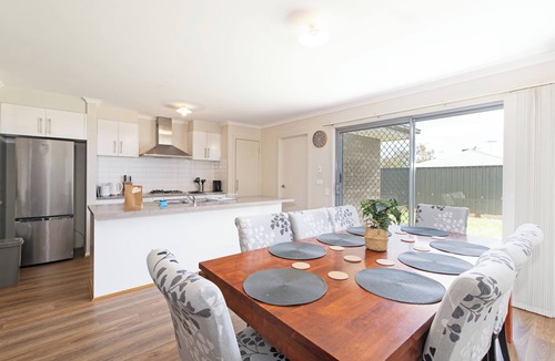 Elizabeth Downs House | Fiesta Retreat with 2 Living Areas, BBQ Space, and Prime Location Near Parks & Shopping