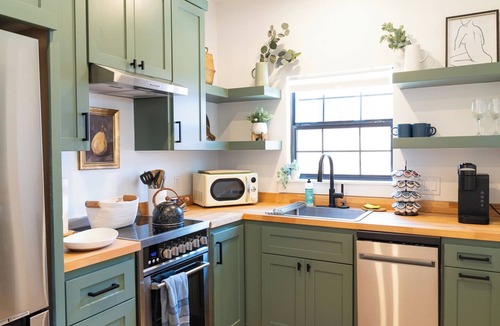 Northside House | MAJOR INTERNATIONAL SPORTING EVENT 2026 6 mins from Downtown & Stadium Private Parking