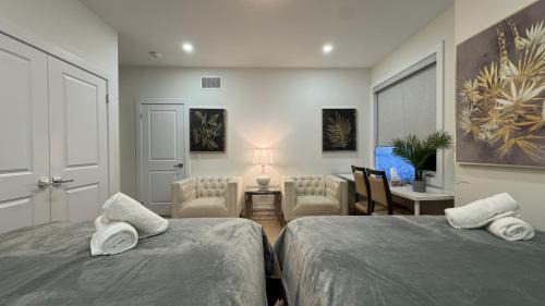 Markham House | MAJOR INTERNATIONAL SPORTING EVENT 2026 Angus Glen Markham French Style Luxury Mansion Stay