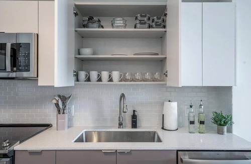 Hallandale Beach Apartment | FIFA 2026 Stay! Spacious 2BR/2BA Near Miami, FLL, Casino & Parking