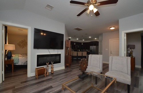 Atascocita House | MAJOR INTERNATIONAL SPORTING EVENT Friendly - Large Groups Allowed
