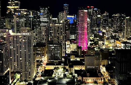 Downtown Miami Apartment | FIFA Magic,Miami Luxury Penthouse, Walk to Fan Fest Panoramic Ocean & City Views,Resort Pool, Spa, Gym, Restaurants