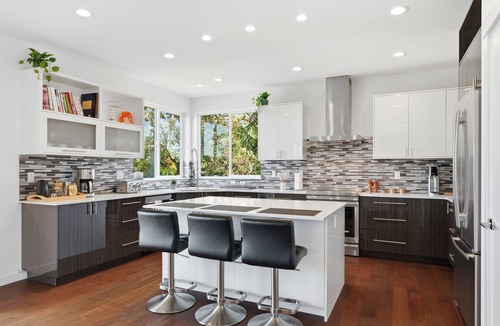North Delridge House | FIFA Special! Luxe Home + Private Movie Theater + Easy Stadium Access