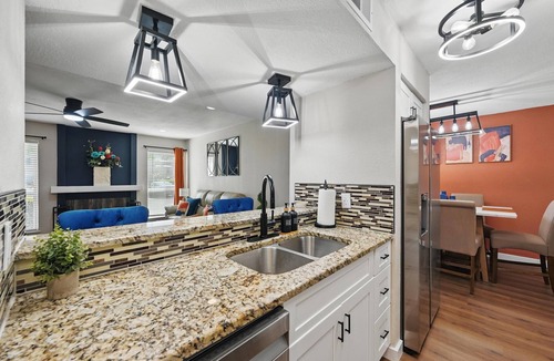 Ederville Condo | Major international sporting event Worker/Media Haven! 2BR/2BA Condo, 30+ Day Stays, A/C, WiFi