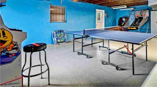 Pembroke Pines House | FIFA World Cup - 4 Miles to Miami Stadium Hard Rock Stadium with Private Pool Game Room & Free Parking Pembroke Pines Florida close to Hollywood Beach and Hard Rock Casino