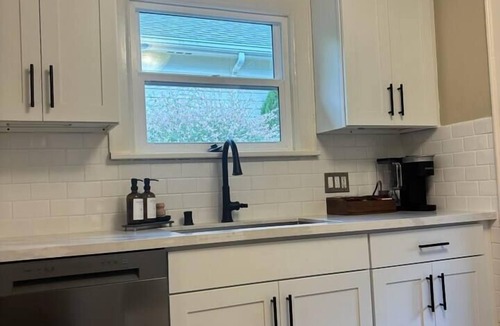 Ravenna House | FIFA World Cup, 4bd 2b close to UW, & light rail