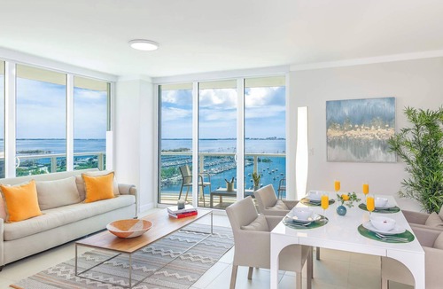 Coconut Grove Apartment | FIFA World Cup Base: Grove Balcony & Bay Views