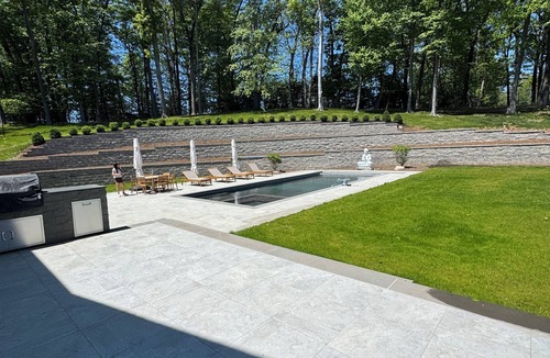 Franklin Lakes House | FIFA WORLD CUP Rental - 25 min to stadium. 6-bedroom estate with pool and hot tu