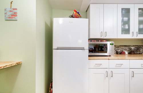 Ballard Apartment | Fifa World Cup ready, large 1 bdr/1 bath, sleeps 4