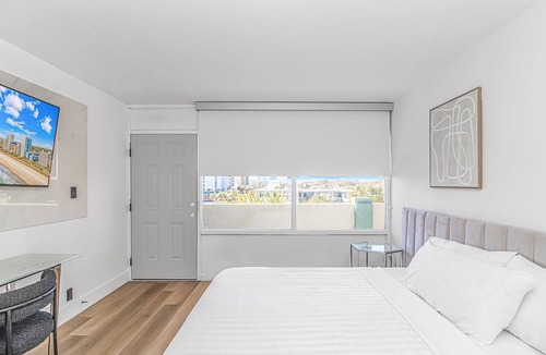 Downtown Myrtle Beach Hotel | FIFTH AND OCEAN
