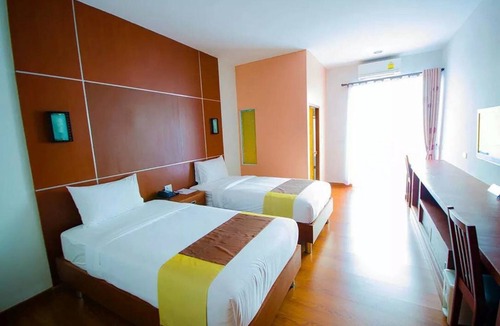 Kamphaeng Phet Hotel | FIG Boutique Hotel