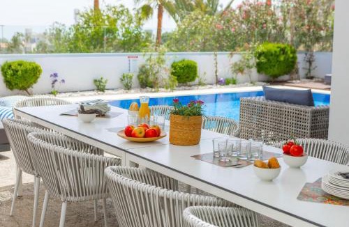 Protaras Villa | Fig Tree Bay Residences 4