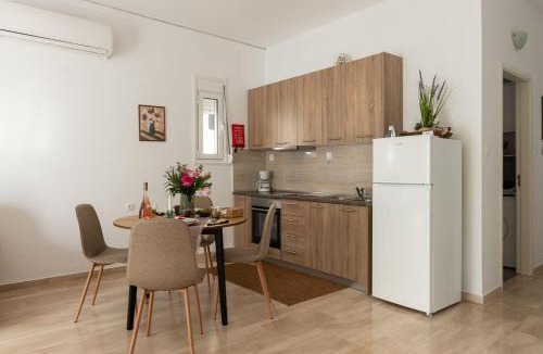 Pastida Apartment | Filerimos Nest - Private Countyard