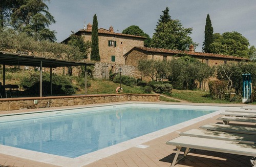 Rapale Apartment | Filippo' holiday flat with swimming pool