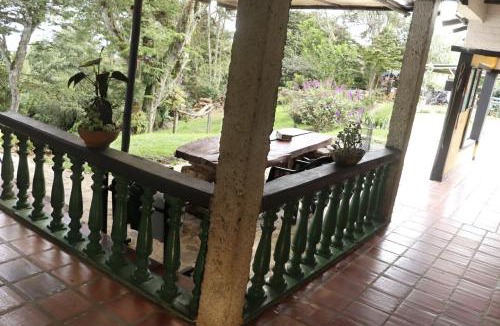 Saladito Hotel | Finca Bello Horizonte Cali