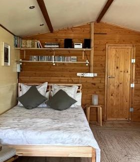 Tivenys Ski Chalet | Finca Florecer