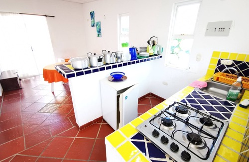 Apiay House | Finca La Pintora: Capacidad 24 personas, WIFI, a 5 minutos de Villavicencio.