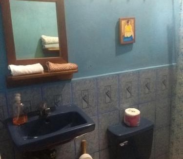 Santa Cruz Cabin | Finca Mystica