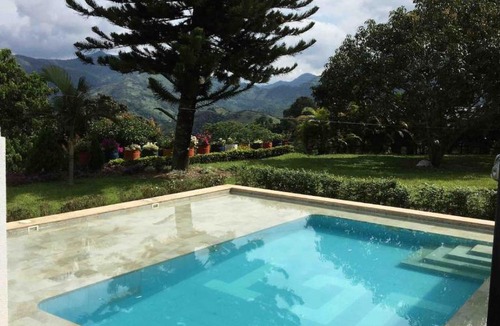 Sasaima Villa | Finca SAN JAVIER