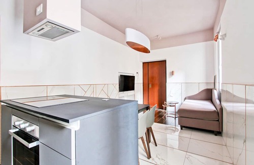 Rione IV Campo Marzio Apartment | Fine Apartment With Terrace