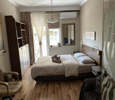 Ampelokipoi-Menemeni Apartment | fine lodging