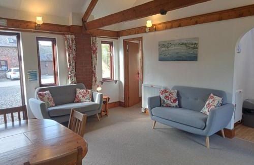Torrington House | Finest Retreats - Halcyon Cottage, Stowford