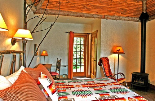 Skaneateles Cabin | Finger Lakes Lodging