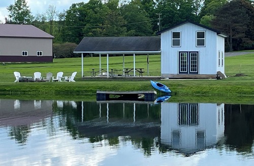 Dundee Cabin | Finger Lakes Pondside Haven