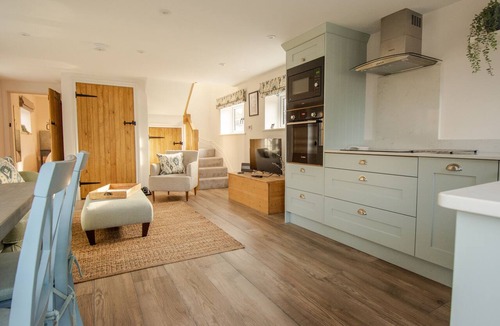 Wixford Cottage | Finwood Green Farm Cottages - The Calf Shed