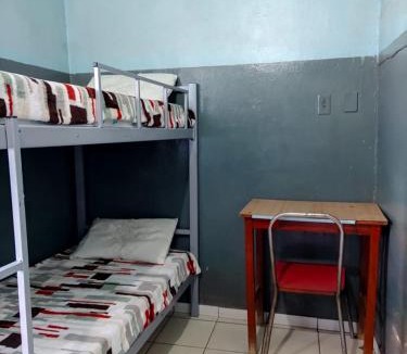 Taguatinga Norte Hostel | fiori centro