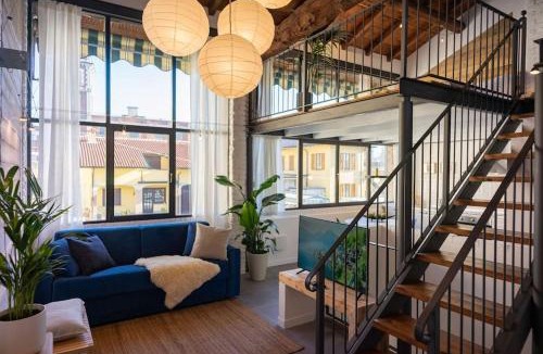 Lomazzo House | Fiori e Spezie