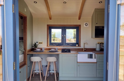 Llansantffraed Cottage | Fir Tree Shepherd's Hut