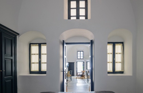 Fira House | Firalia Suites