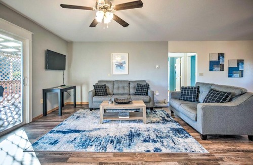 North Bend House | Fire Pit & Bay Views: North Bend Home!
