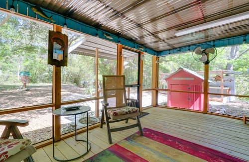 Dunnellon Cabin | Fire Pit & Boat Dock: Peaceful Dunnellon Cabin!