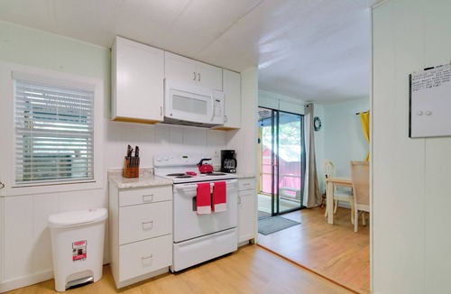 Dunnellon Cottage | Fire Pit & Boat Dock: Peaceful Dunnellon Cabin!