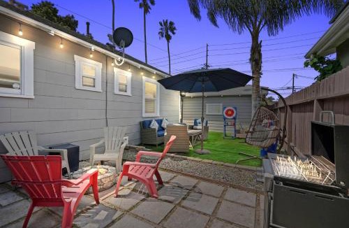 Belmont Heights House | Fire pit, Game Room & BBQ - Family-Friendly Home