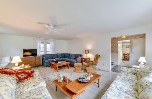 Walton House | Fire Pit & On-Site Pond: Wooded Walton Home!
