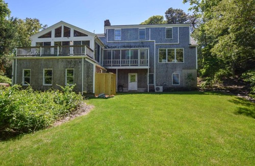 East Harwich House | Fire Pit Sun Room Central AC and Games