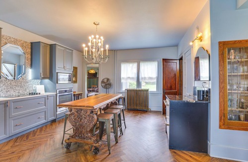 Mount Horeb House | Fire Pits, Views & Yard: Luxe Mt Horeb Getaway!