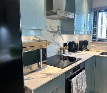 Topsham House | Fire Station View-Central-2 king beds-Brand new interior