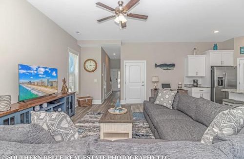 Crescent Beach House | Firefly Cottage