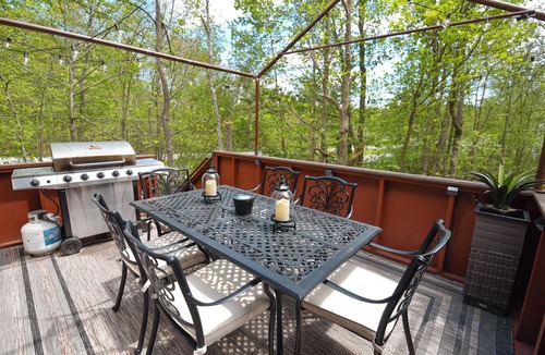 Tobyhanna House | Firepit, Arcade, BBQ & Lake Nearby, Pet-Friendly Pocono Getaway