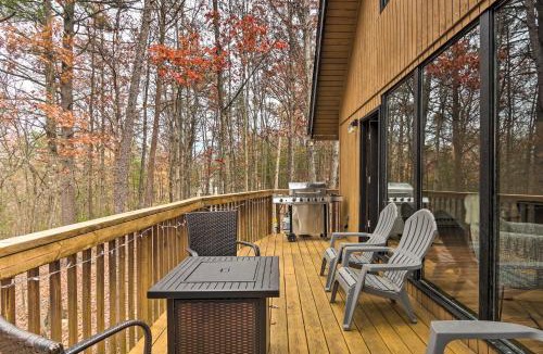 Mount Jackson House | ‘Fireside Lodge:’ A-Frame in Bryce Resort w/Decks