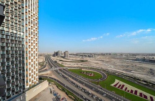 Business Bay Apartment | FIRST CLASS 1BR Elegant Modern Retreat