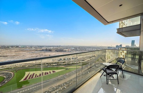 Business Bay Apartment | FIRST CLASS 1BR Elegant Modern Retreat