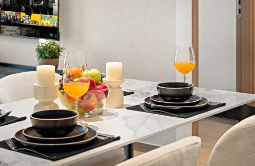 Al Wasl Apartment | FIRST CLASS 1BR Modern Luxury & Vibrant Vibes
